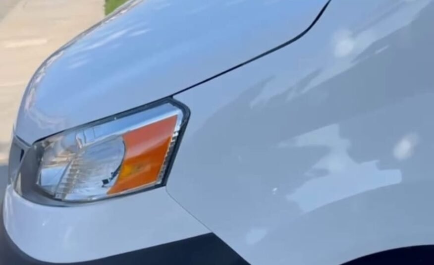Nissan NV200 2019