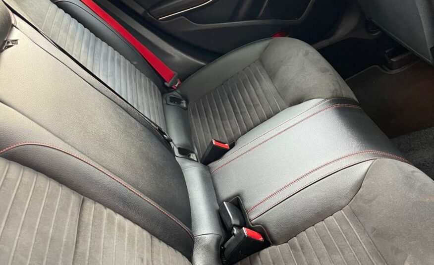 Mercedes CLA 250 2015