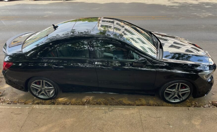 Mercedes CLA 250 2015