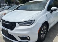 Chrysler Pacifica 2023
