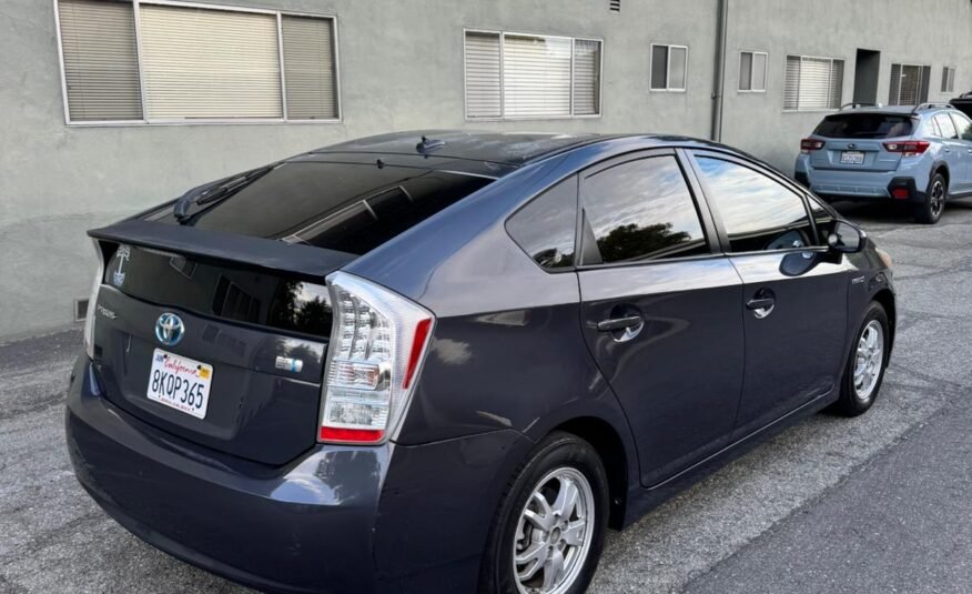 toyota prius 2010