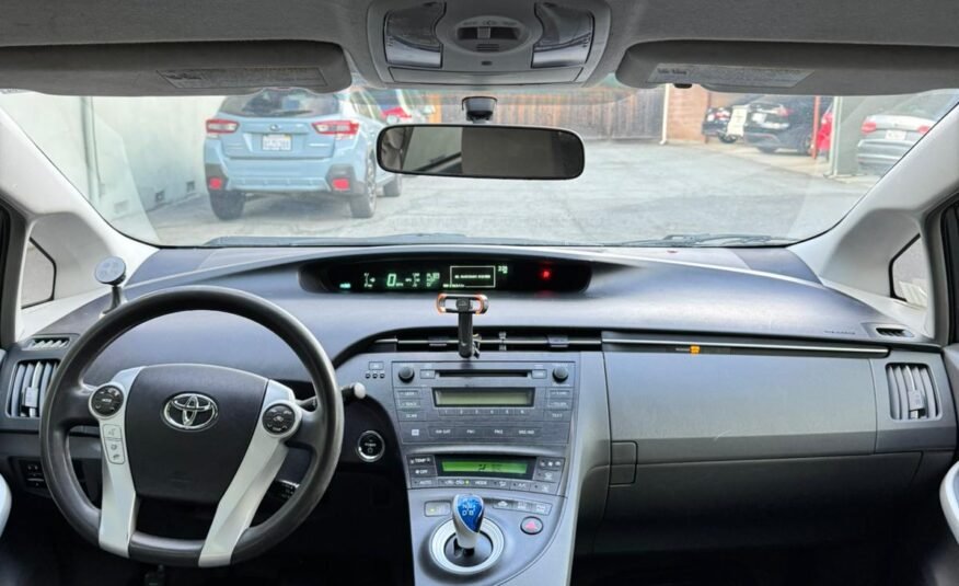 toyota prius 2010