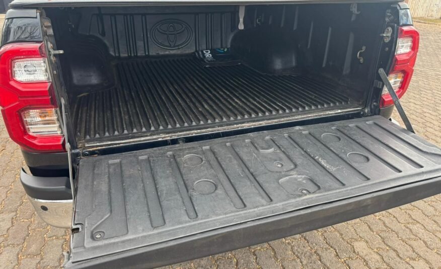 TOYOTA/HILUX SRV 2.8 TDI DIESEL
