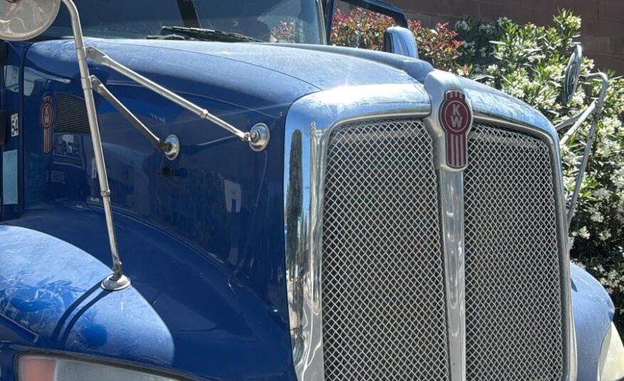 Kenworth de 10 rodas 2013