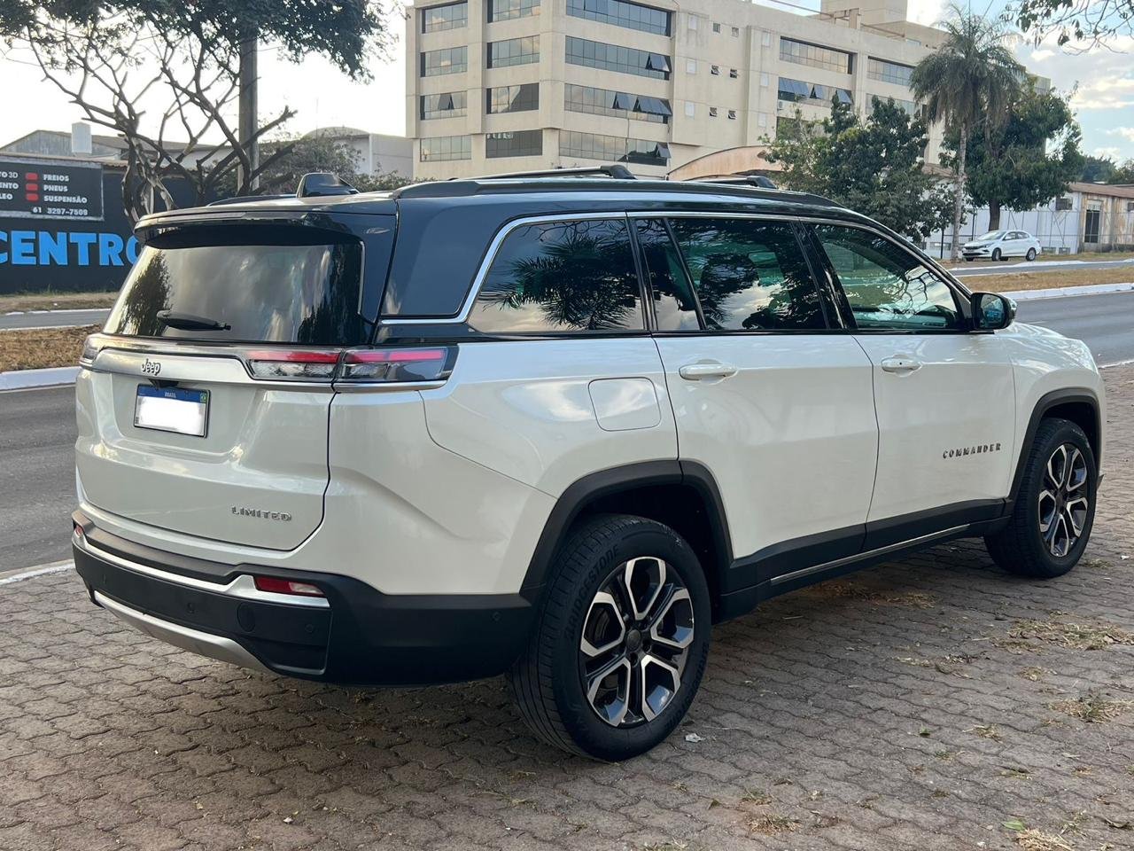 Jeep/Commander 1.3 LIMITED 2023