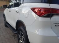 TOYOTA/ HILUX SW4 SR 2.7 4×2