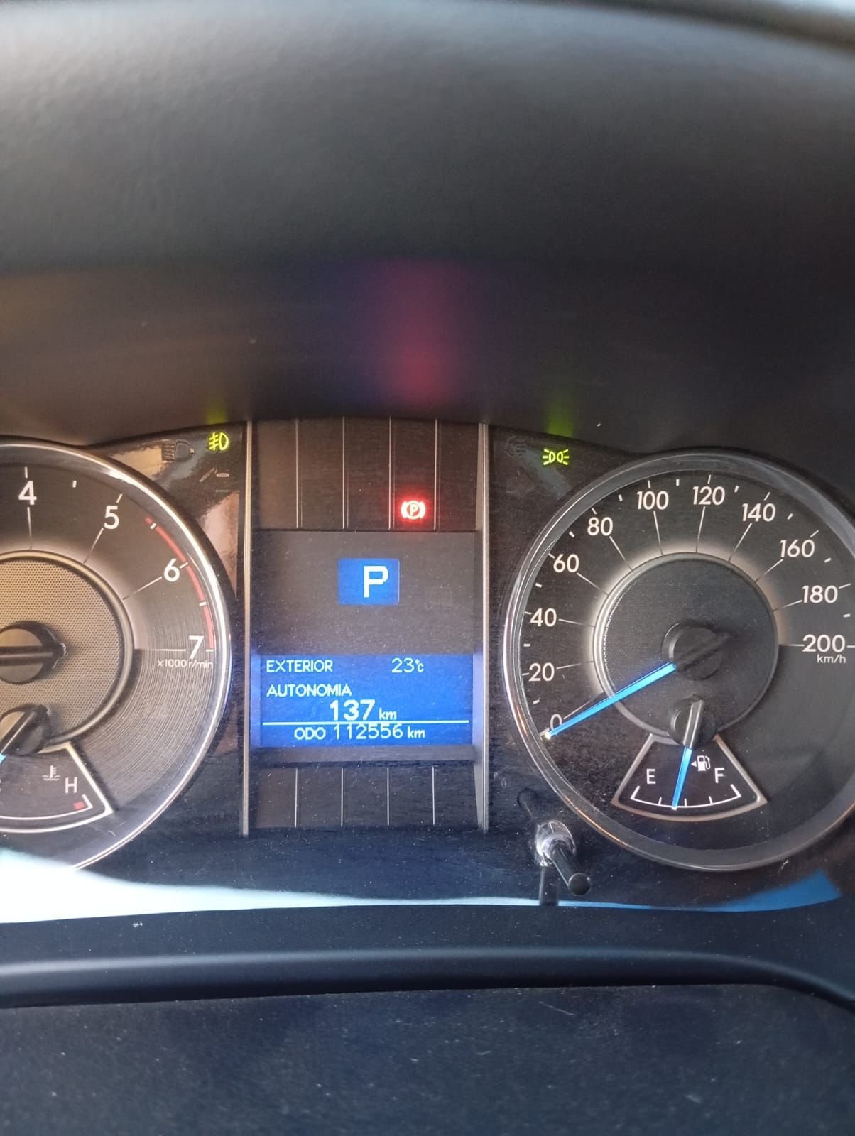 TOYOTA/ HILUX SW4 SR 2.7 4×2