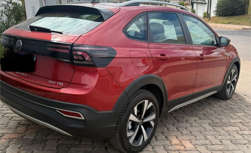 Volkswagen Nivus Highline 200 TSI Flex Aut. 2024