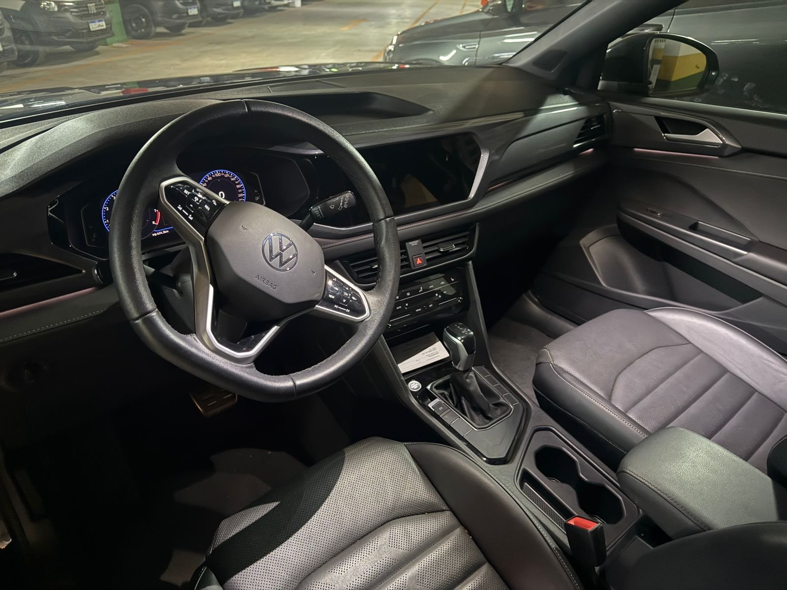 Volkswagen Taos Highline 1.4 250 TSI / 2023