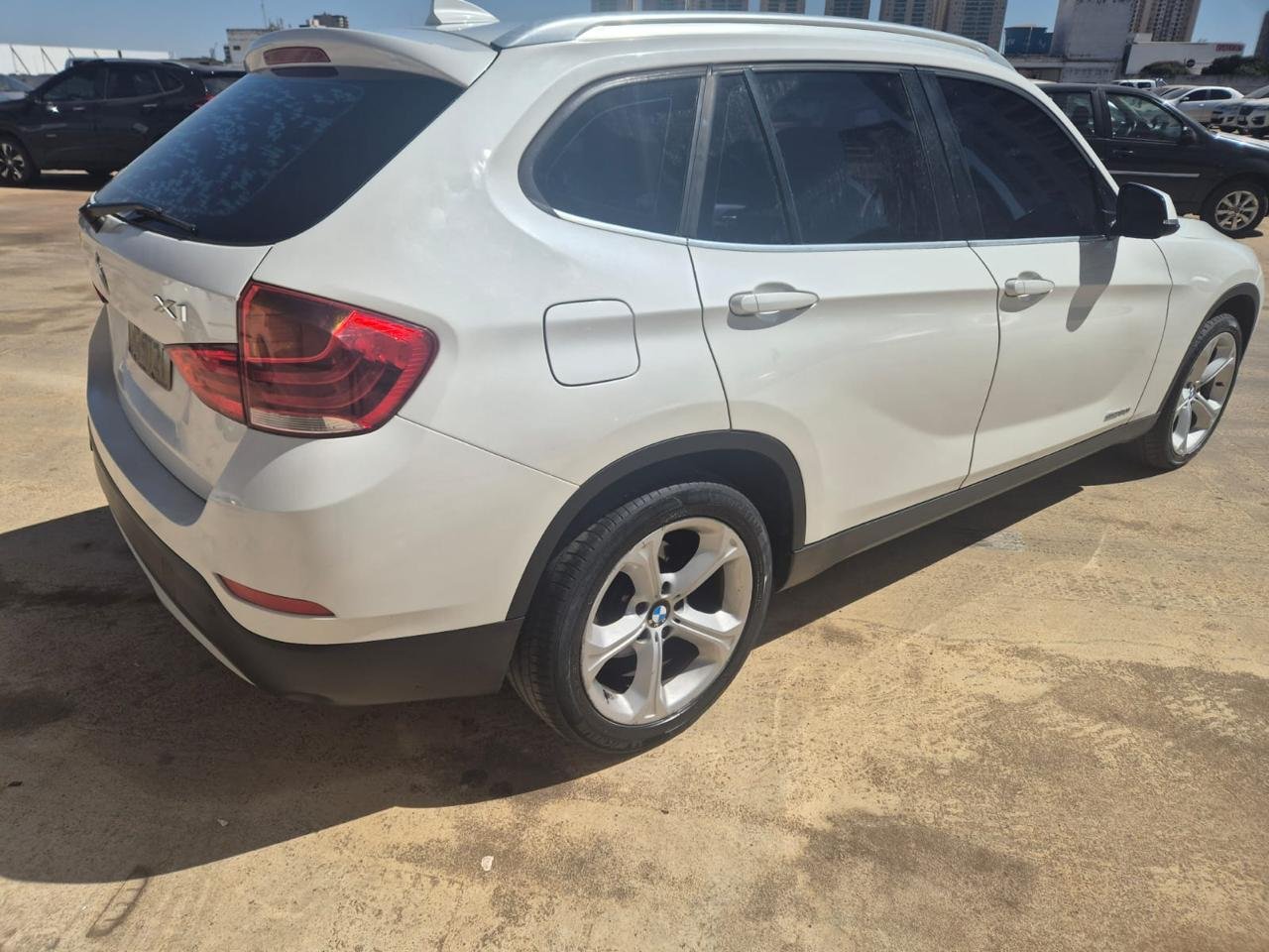 BMW X1 xDrive28i 2.0 Turbo 2013