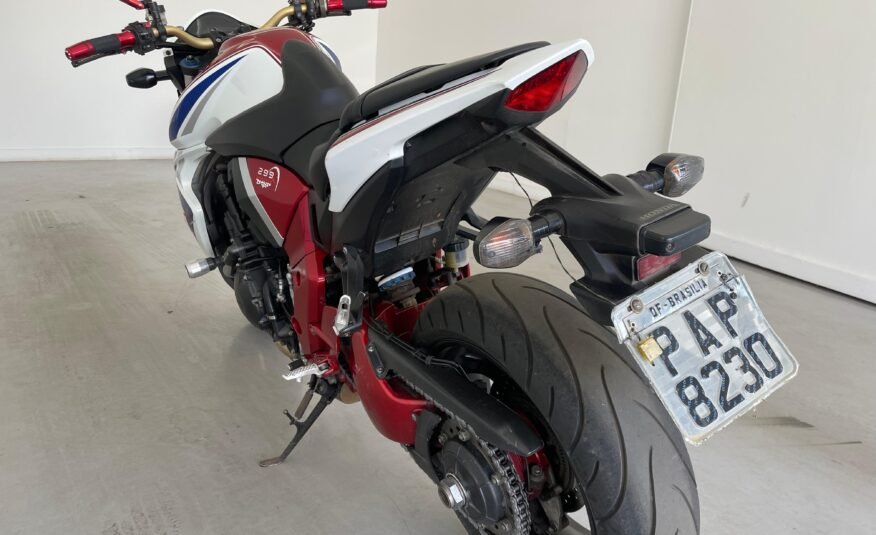 Honda CB 1000R 2015