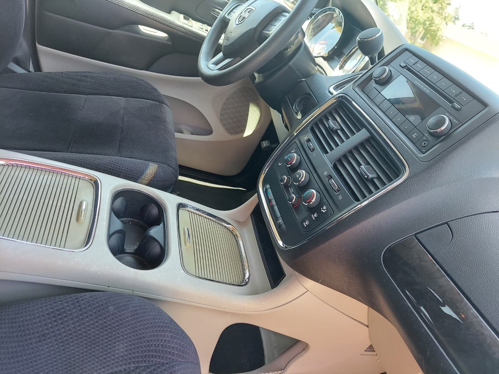 Dodge Grand Caravan SXT 2014